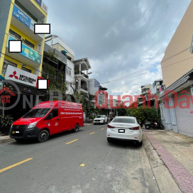 Bán nhà MT 80m2 Ngang 4.2m - Đường Đô Đốc Long - Tân Phú _0
