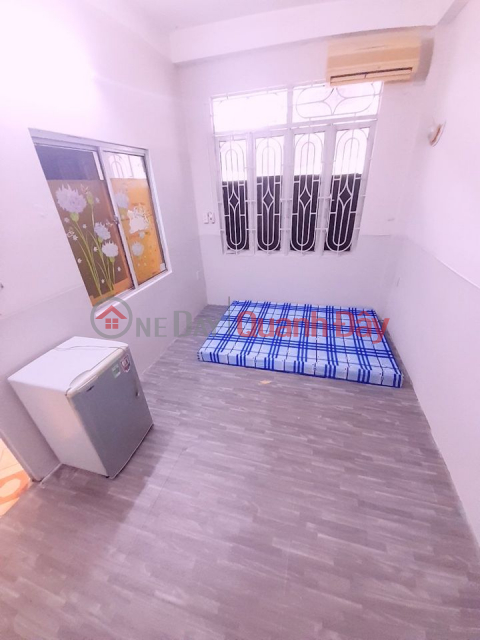 CHEAP ROOM 2.5 MILLION, FULL FURNISHED, HAVE WINDOWS _0