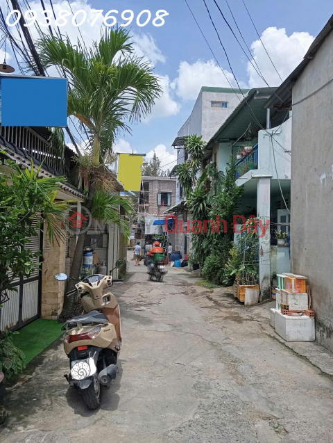 Nhà 85m2- 2 mặt tiền chợ Long Thạnh Mỹ-5.2 tỷ ngay Cao đẳng Cảnh Sát-5.2 tỷ _0