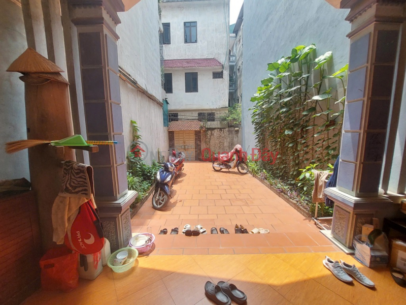 Lang Road 100m2 airy, open alley, near the street, expanding back, full function, only 15.8 billion Sales Listings