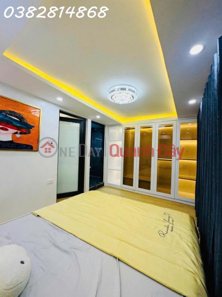 CHAPTER 1 - DONG DA - ELEVATOR - AREA: 30M2 - 5.5 FLOORS - FRONTAGE 4.5M - PRICE 8XTY - CARS CAN PARK AROUND THE HOUSE Sales Listings