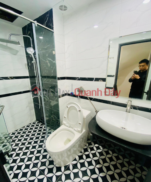 Tôi chính chủ cho thuê cả nhà mới hoàn thiện, Kinh doanh, VP 130m2- 4.5T, 32 Tr. Khu Văn Miếu Niêm yết cho thuê