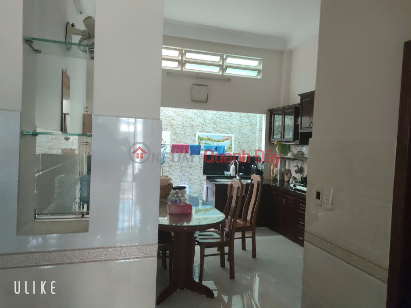 đ 8.5 Billion | 3-storey house for sale, Phuoc Long B frontage, Thu Duc, 12m wide road with sidewalk, area 4*19m, car parking, price 8.5 billion