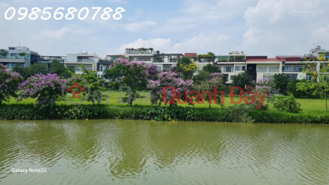 CORNER VILLA FOR SALE IN CIPUTRA, THE BEST URBAN AREA IN HANOI, CHEAP PRICE _0