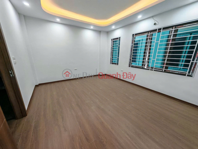 Bán nhà khu Liên Mạc - Diện tích 32m2, 5 tầng, 1 phòng khách, 3 PN - Giá nhỉnh 5 tỷ sổ đỏ chính chủ Việt Nam Bán đ 5,3 tỷ