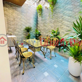 House for sale in Giai Phong, a luxurious villa with a spacious garden. _0