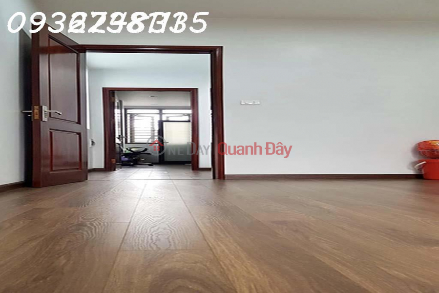 New house right near Quoc Tu Giam street, 50m2, 5 floors, 4m MT, dedicated construction, cleaning each floor, very good price | Vietnam | Sales | đ 11 Billion