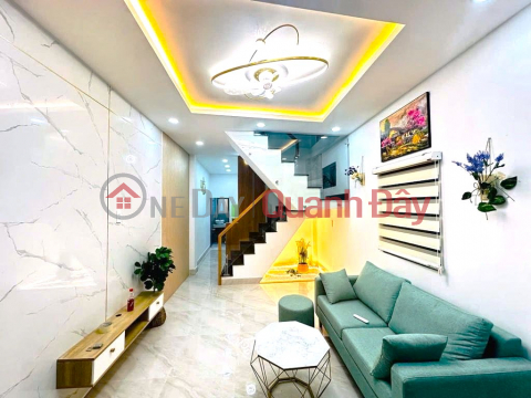 Căn Góc Nguyễn Trọng Tuyển – 2 Mặt Thoáng, 3 Phút Sân Bay – Nhà 3 Tầng Ở Rất Sướng – 4.x Tỷ _0