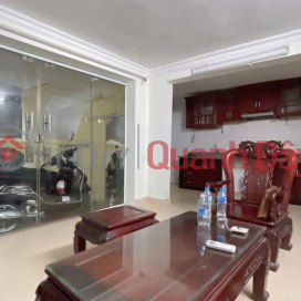 MẶT TIỀN RỘNG - GẦN PHỐ - BẤT CHẤP ĐẦU TƯ _0
