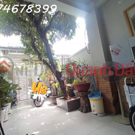 OWNER NEEDS TO SELL IN DISTRICT 4 - HOUSE BUILT BY OWNER WITH HIS OWN HEART - 82m2 BEAUTIFUL, SPACEFUL HOUSE, LIKE IT AT A GLANCE - 8 _0