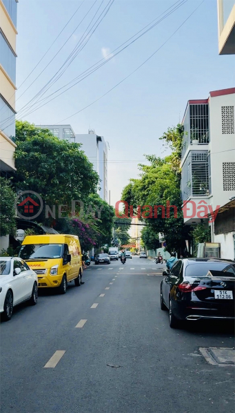 đ 16.8 Billion, **House for sale on Nguyen Minh Hoang street, Ward 12, Tan Binh District (4*20m),4 floors**