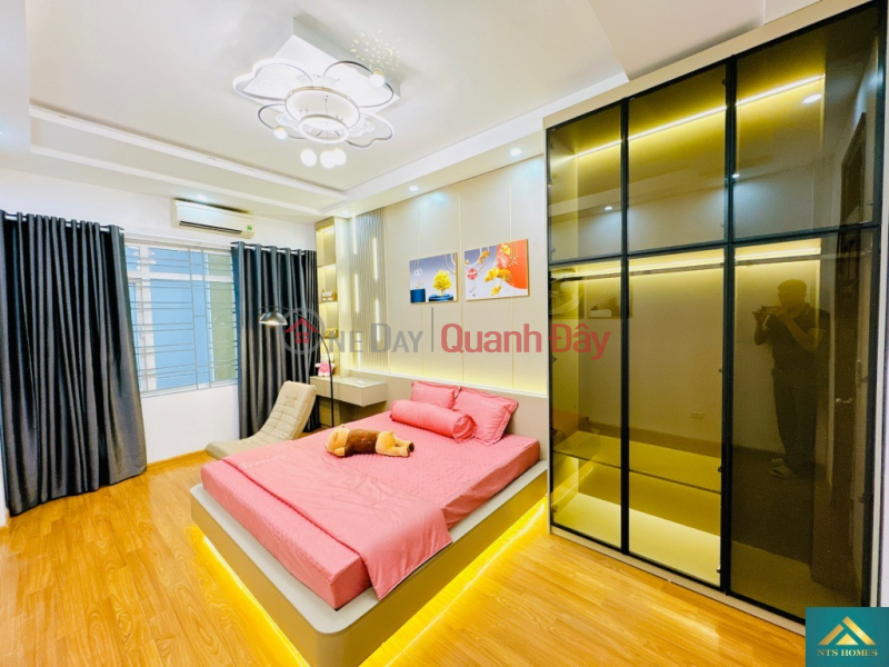 Property Search Vietnam | OneDay | Nhà ở | Niêm yết bán, Bán nhà nguyễn hoàng ngay sau Đại học Thương Mại, 5 tầng 4 ngủ, 100 m otô, ngõ thông