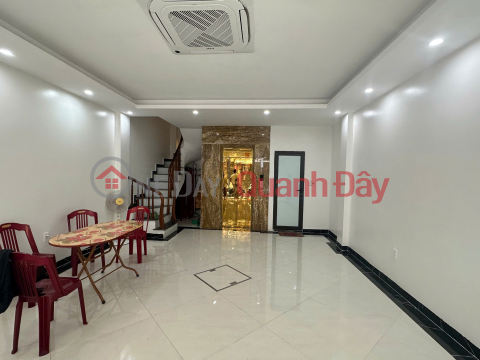 HOUSE FOR RENT IN GIANG VO STREET, 50M x 7 FLOORS WITH ELEVATOR _0