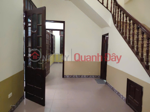 Lô góc Ô tô tránh NGUYỄN CHÁNH 40/60m 4T, KDVP, Dân trí cao, 21.9 tỷ _0