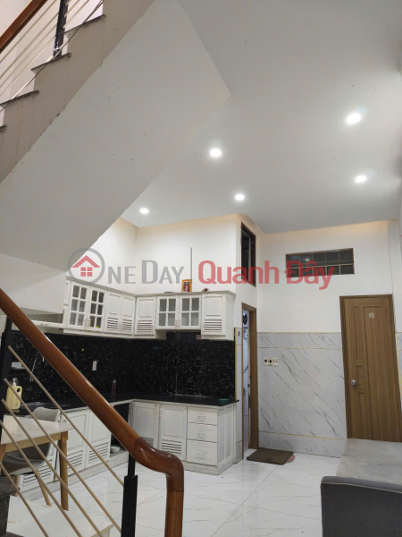 ► House at K3m, Le Dinh Ly Street, near the Inter-level School, 61m2, 3 floors, good for business, slightly over 5 billion VND. Sales Listings