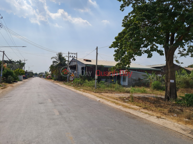 Bán đất hai mặt tiền đường ĐT 821 và mặt tiền đường An Ninh Tây- đi thẳng qua Khu công nghiệp An Ninh Tây- Lộc Giang. Việt Nam, Bán, đ 90 tỷ