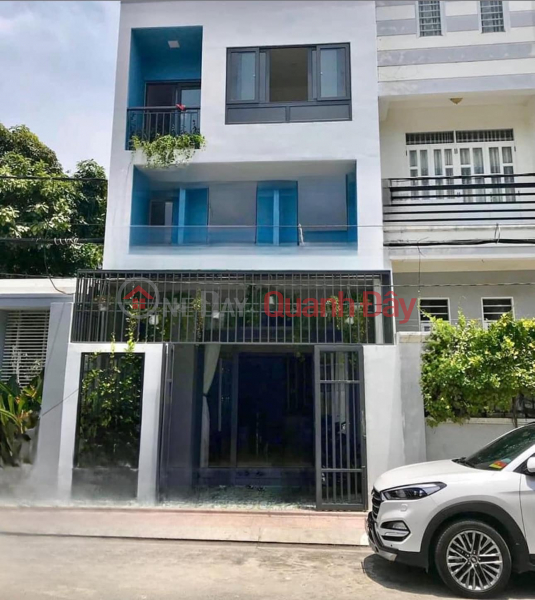 3-STORORY CENTER HOUSE WITH MODERN DESIGN BUSINESS FRONT OF PHUOC HOA CHESS BOARD AREA Sales Listings