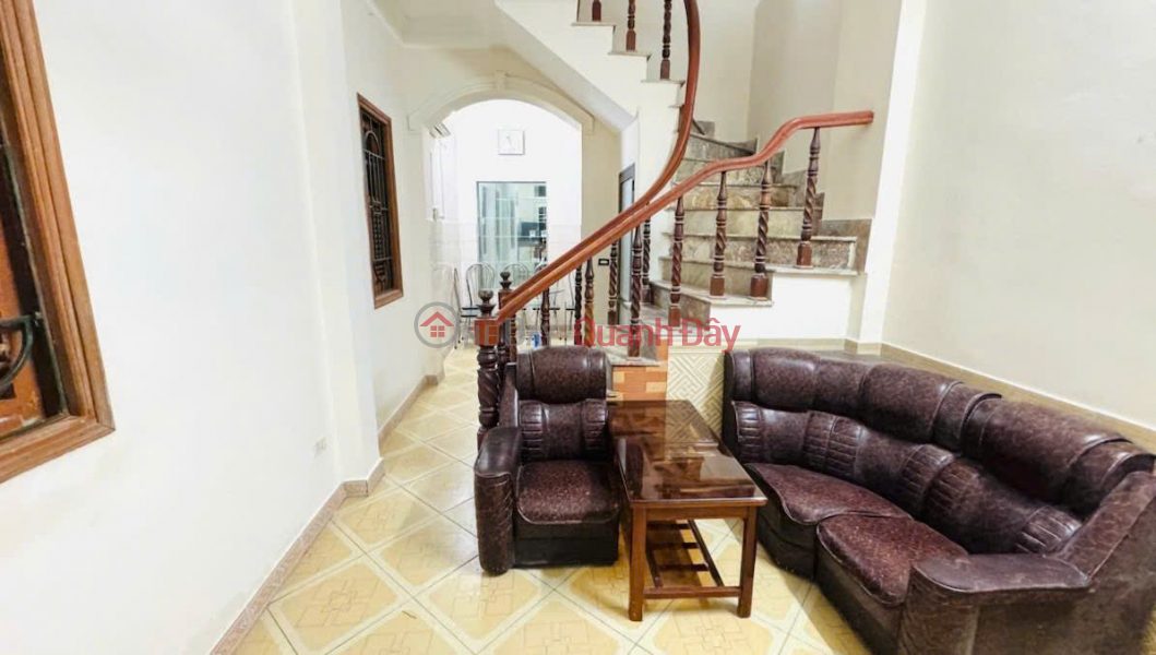 House for sale in Vu Tong Phan, 3.5 billion, 3-storey house - Corner lot, 30m facing the street Sales Listings