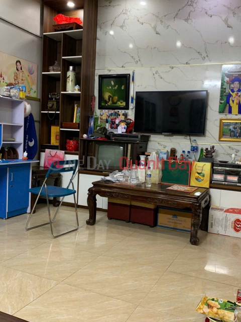 NHÀ ĐẸP - GIÁ TỐT - Bán Nhà Mặt Tiền Bến Tượng, Chân Dốc Nhà Thờ Trưng Vương, Thái Nguyên _0