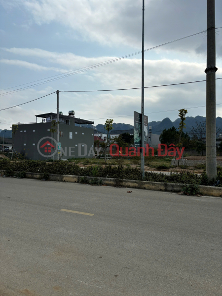 đ 5 Billion | CHEAPEST LAND PLOT IN MOC CHAU TOWN IN THE AREA AT THE PRESENT - HIGH PROFITABLE INVESTMENT OPPORTUNITY.