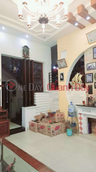 Property Search Vietnam | OneDay | Nhà ở | Niêm yết bán ► Nhà 2 Mặt Tiền khu Chợ Cẩm Lệ 200m2, ngang 10m, 3 tầng Xịn, ở và cho thuê riêng