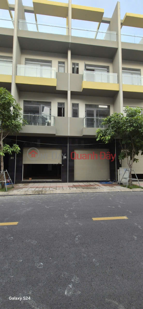 Townhouses for sale in Bcons Uni Valley, 60-110m2 - Prime location, high profit potential - Facing a major road. _0