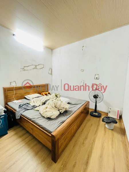 Cho thuê nhà nguyên căn mới koong ngõ 230 Định Công Thương, 33m² x 2 tầng 2PN, 7 triệu Niêm yết cho thuê