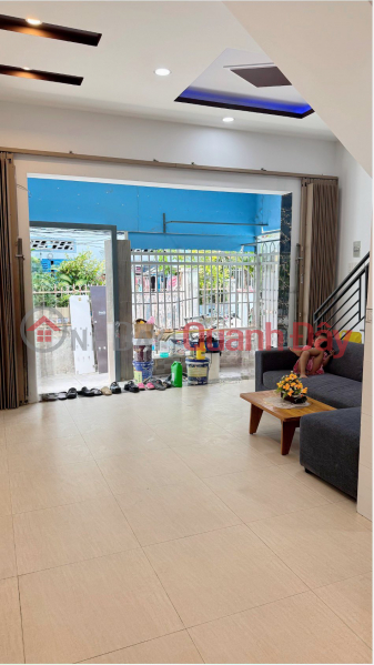 BEAUTIFUL 2-STOREY HOUSE FOR SALE IN ME DUC CITY CENTER, SOLID, HUONG LO ALLEY, NGOC HIEP, WARD, NHA TRANG, PRICE 2.59 billion | Vietnam Sales đ 2.59 Billion