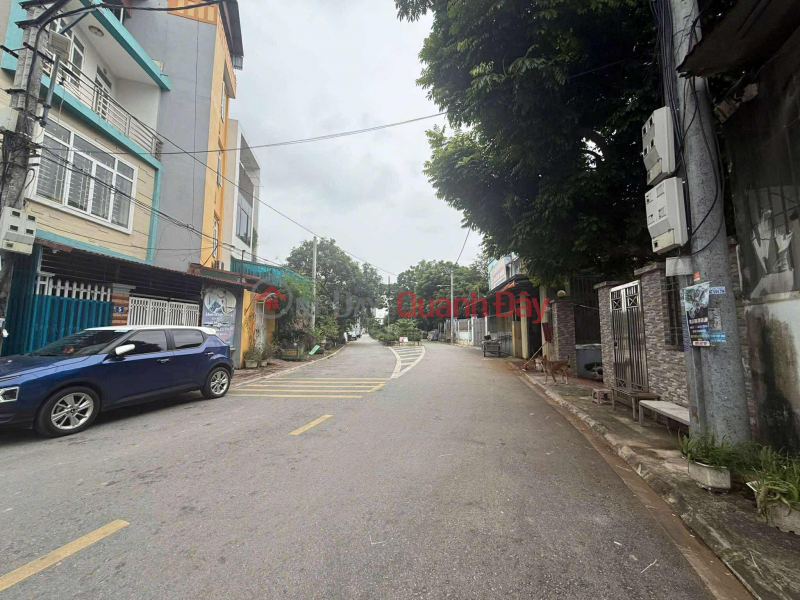 Owner needs to sell 70 m2 Co Bi, car road to the house, price 6.8 billion, contact 0985865658 Vietnam Sales | đ 6.8 Billion