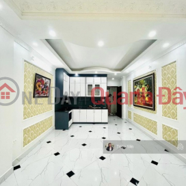 House for sale in Lang Ha, Dong Da. 7 elevator floors, car garage, business. Area 55m2 x 12 billion _0