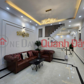 BEAUTIFUL HOUSE FOR SALE, NGUYEN LUONG BANG, DONG DA, HANOI. 2-Way Airy House, Clear Alley, Convenient Traffic _0