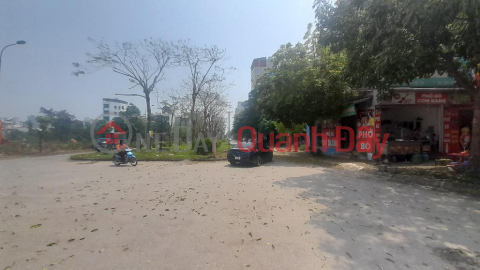 Tan Phu - Quoc Oai subdivided land lot for sale, 55.4m2, wide frontage, car and square land, owner ssgd _0