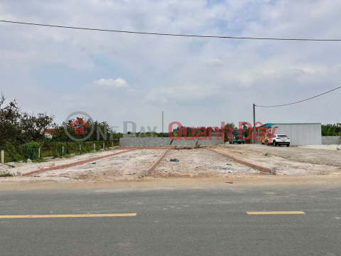 ĐẤT MẶT TIỀN ĐƯỜNG HƯƠNG LỘ 9 CHỈ 700TRIỆU SỞ HỮU NGAY-SỔ HỒNG RIÊNG _0