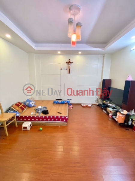 Property Search Vietnam | OneDay | Residential Sales Listings | House for sale, lane 38, Xuan La, 32m, 5 floors, priced at 4.45 billion
