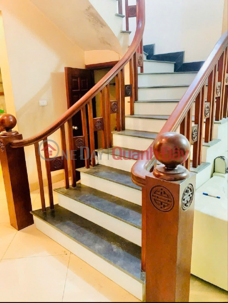  | Please Select | Residential | Sales Listings đ 3.2 Billion