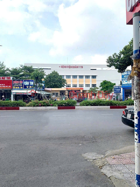 Land for sale in Tan Phong Ward, right next to GO supermarket, 6m wide asphalt road, business location only 4.5 billion _0