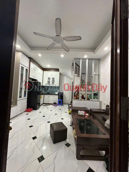 House for sale, 3 steps from the park and lake, Thuong Cat Ward, 30m2, 5 floors, new and beautiful house, price 5.8 billion VND (negotiable). Vietnam, Sales đ 5.8 Billion