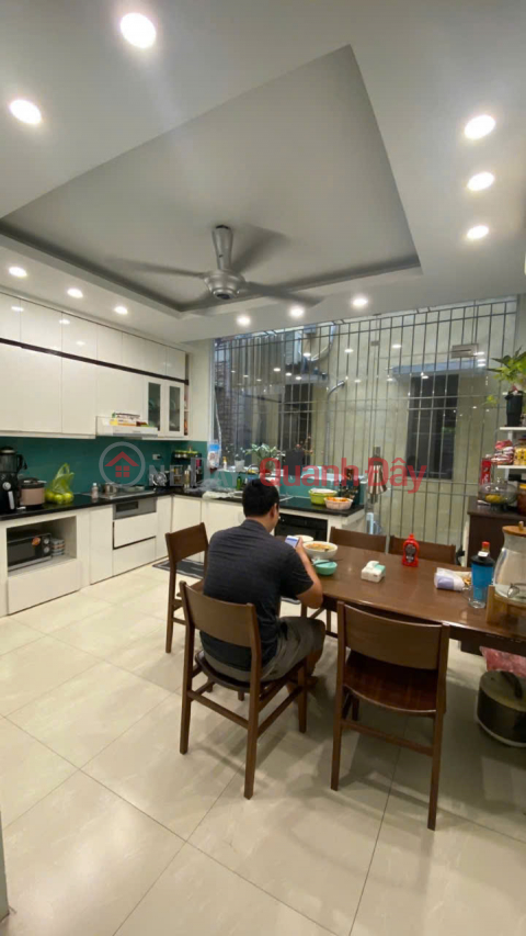 HOUSE FOR SALE IN GENERAL DEPARTMENT 5, LOT, CAR, SIDEWALK, BUSINESS, 67 SQM, FRONTAGE 5M, PRICE 23.7 BILLION. _0