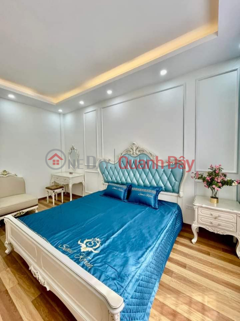 SUPER BEAUTIFUL 5-FLOOR AU CO TAY HO WELCOME TET 10M TO THE CAR TO THE STREET Area: 40M2 MT: 3.6M 3 BEDROOMS PRICE: 4.8 BILLION OWNERS GIFT _0
