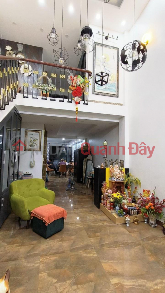 Ngoc Thuy mini villa for sale, private house built with large area, beautiful house with 102, Vietnam, Sales đ 8.8 Billion