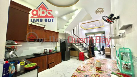 Super cheap, selling beautiful high-rise house in Hoa An P., 10m asphalt road for only 2ty8 _0