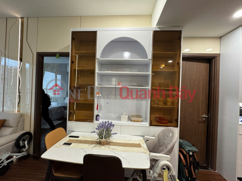 Selling a 2-bedroom, 65m2 apartment with nearly 400 million VND worth of furniture and electronics, in building H2 Hawaii Masteri Water Front OCP1. _0