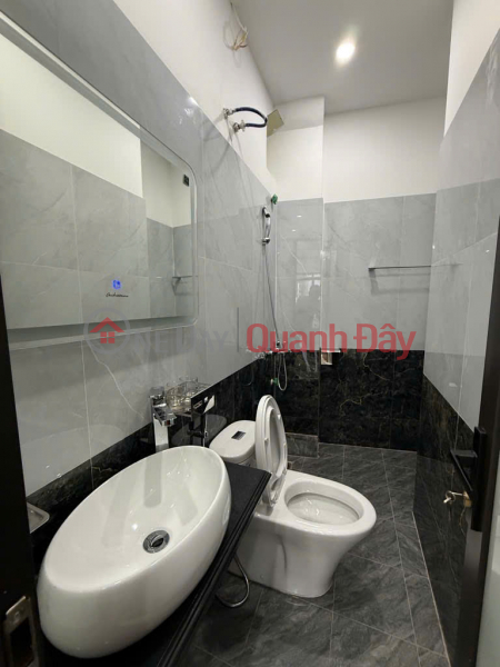 đ 8,7 tỷ NHÀ PHỐ LÒ ĐÚC- PHÂN KHÚC HIẾM - 1 NHÀ RA PHỐ- NGÕ NÔNG