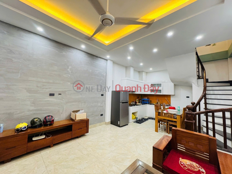 Property Search Vietnam | OneDay | Nhà ở | Niêm yết bán, BÁN nhà THẠCH CẦU, Long Biên 40m MT 4m , oto ,KD, giá4,4ty .