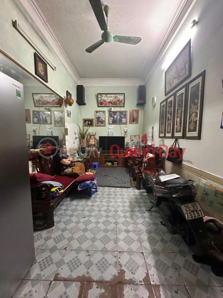 CORNER HOUSE, 3 FLOORS, 5M FRONTAGE, WIDE ALLEYWAY ALLOWING SMALL CARS TO PARK AT THE DOOR., Vietnam, Sales | đ 11.2 Billion