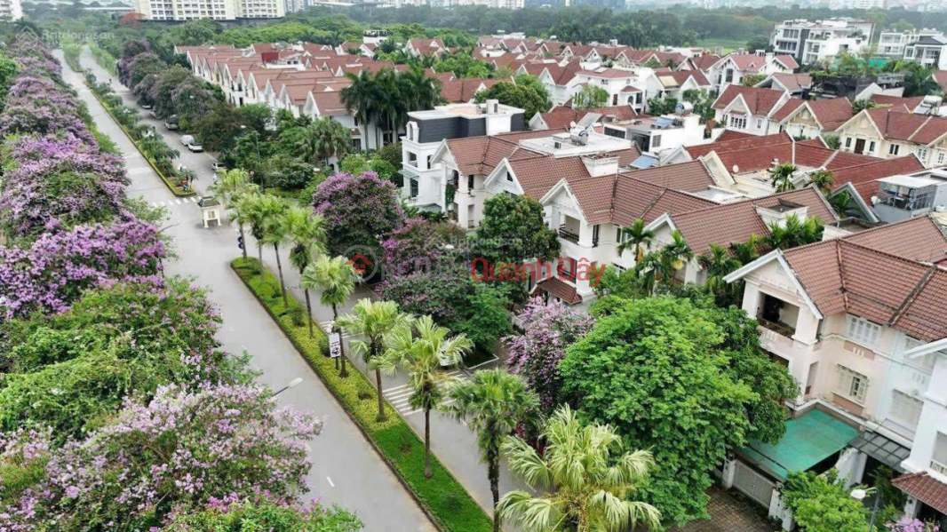 Property Search Vietnam | OneDay | Residential, Sales Listings | Ciputra villa for sale with park and golf course view, beautifully designed, fully furnished, near West Lake - Lotte