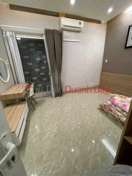 Mặt Tiền Đường - Nhà 4 Tầng, DT 4 x20= 80m² , Tân Phú Niêm yết bán