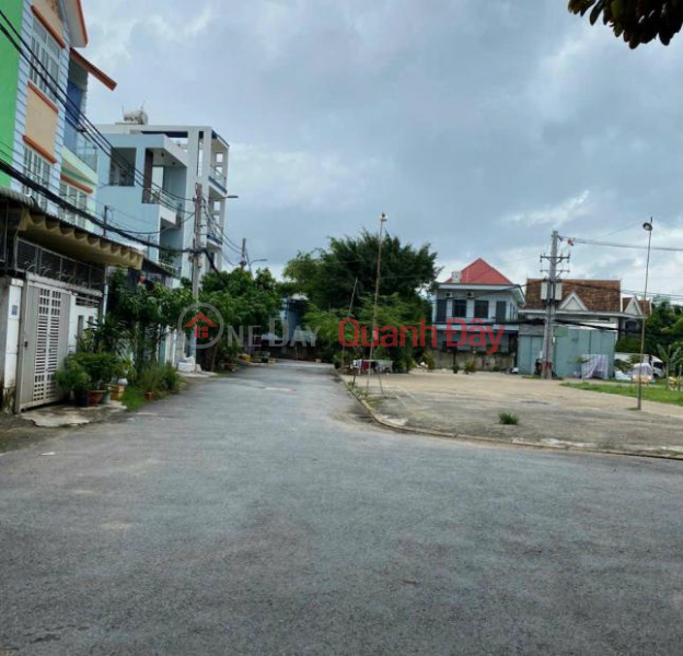 Urgent sale of land on Pham Van Dong street, Hiep Binh Chanh, area 185m2 (10.2 x 18) price 11.5 billion Sales Listings