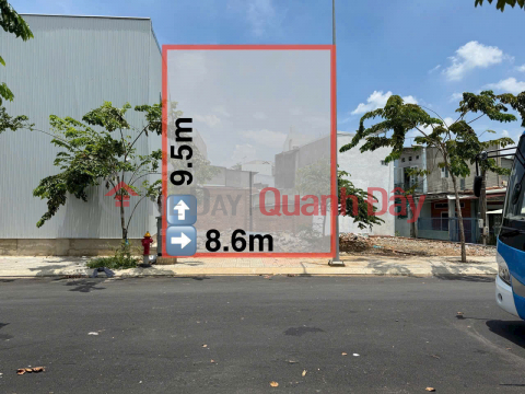 Land for sale with commercial frontage opposite Tan Tien Primary School for only 4 billion 850 _0