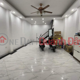 The house is as beautiful as a picture! Quan Nhan Thanh Xuan Street, area 44m2x5 floors. _0